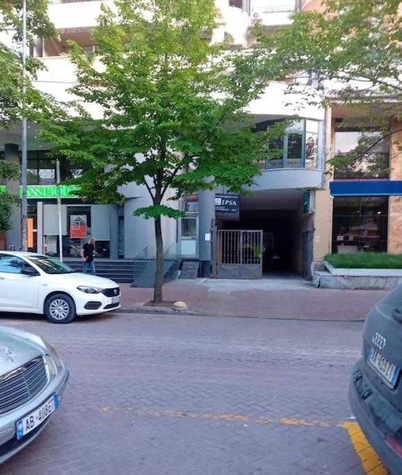 شقة Tirana Road Blloku Area المظهر الخارجي الصورة